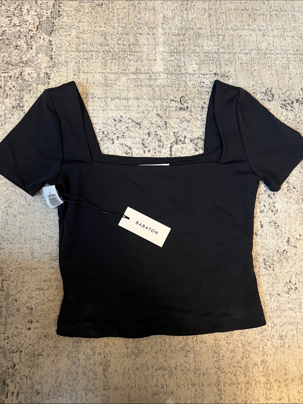 Aritzia Babaton Black Square Neck Short Sleeve Crop Top